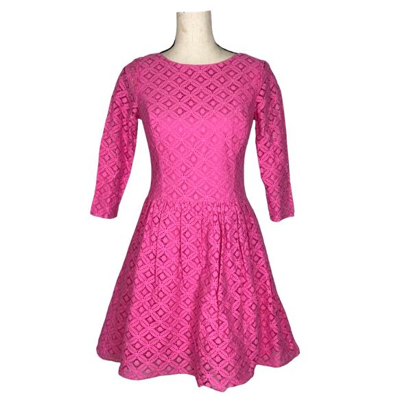 Lilly Pulitzer LORI Pink Lace Fit & Flare Mini Dress Size: 4 - Picture 2 of 5